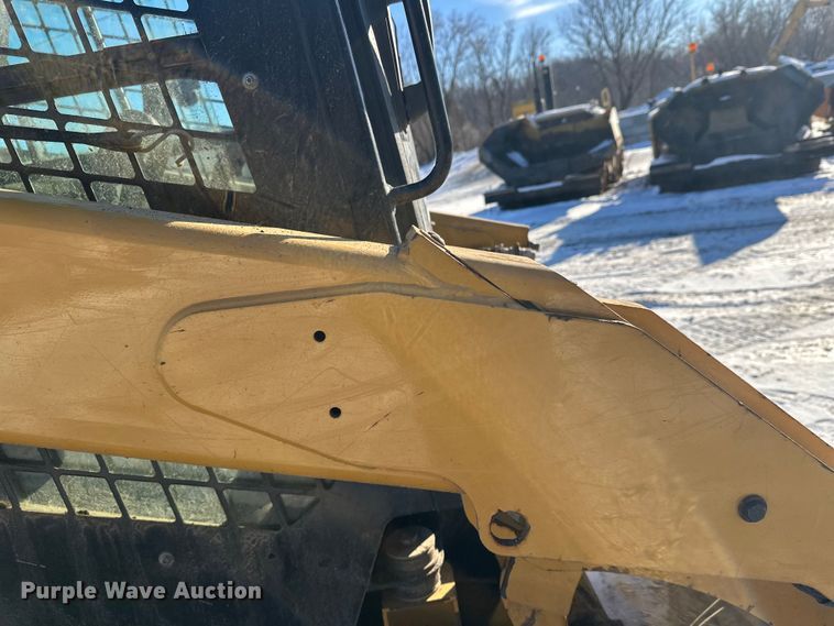 image for item DT6469 2015 Caterpillar 287D tracked skid steer loader