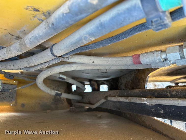 image for item DT6469 2015 Caterpillar 287D tracked skid steer loader