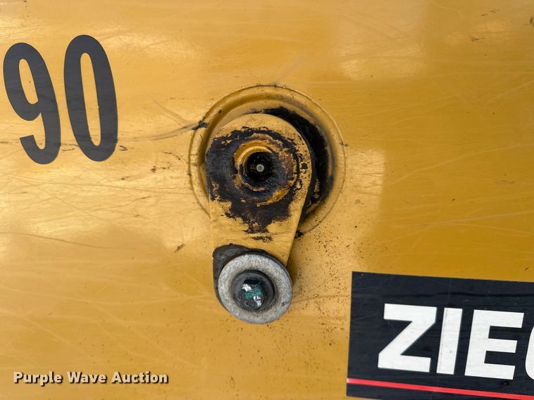 image for item DT6469 2015 Caterpillar 287D tracked skid steer loader