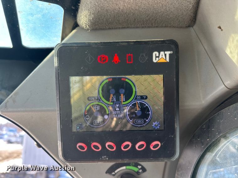 image for item DT6469 2015 Caterpillar 287D tracked skid steer loader