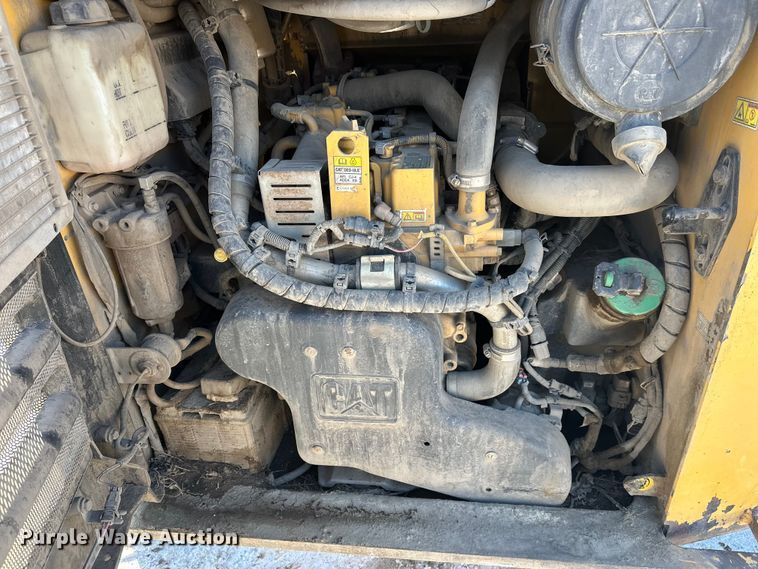 image for item DT6469 2015 Caterpillar 287D tracked skid steer loader