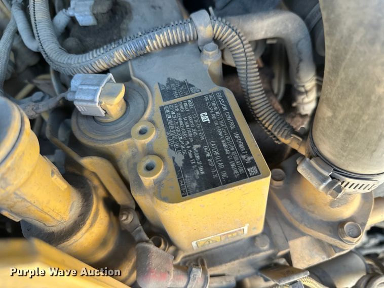 image for item DT6469 2015 Caterpillar 287D tracked skid steer loader