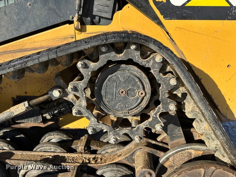 image for item DT6469 2015 Caterpillar 287D tracked skid steer loader