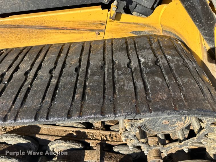 image for item DT6469 2015 Caterpillar 287D tracked skid steer loader