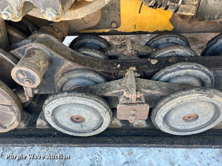 image for item DT6469 2015 Caterpillar 287D tracked skid steer loader