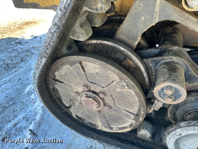 image for item DT6469 2015 Caterpillar 287D tracked skid steer loader