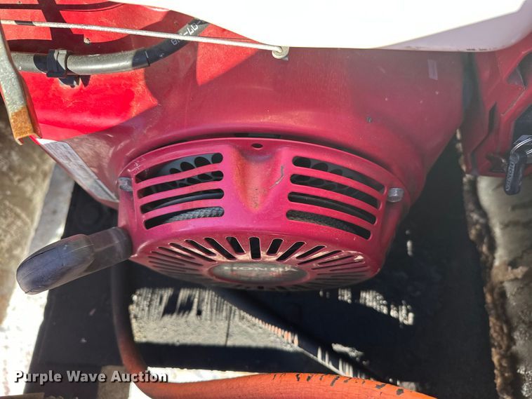 image for item DT6470 Roscoe Roll pack deluxe double drum roller