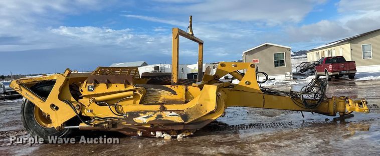 image for item DT6475 John Deere 2112C scraper