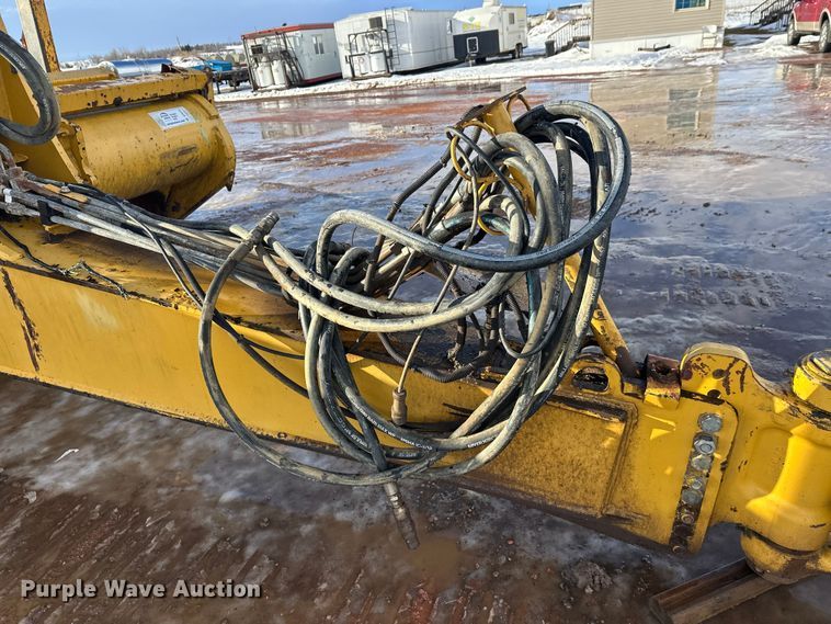 image for item DT6475 John Deere 2112C scraper