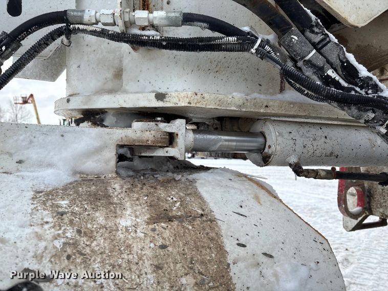 image for item DT6480 2013 Roadtec SX-6E soil stabilizer / recycler