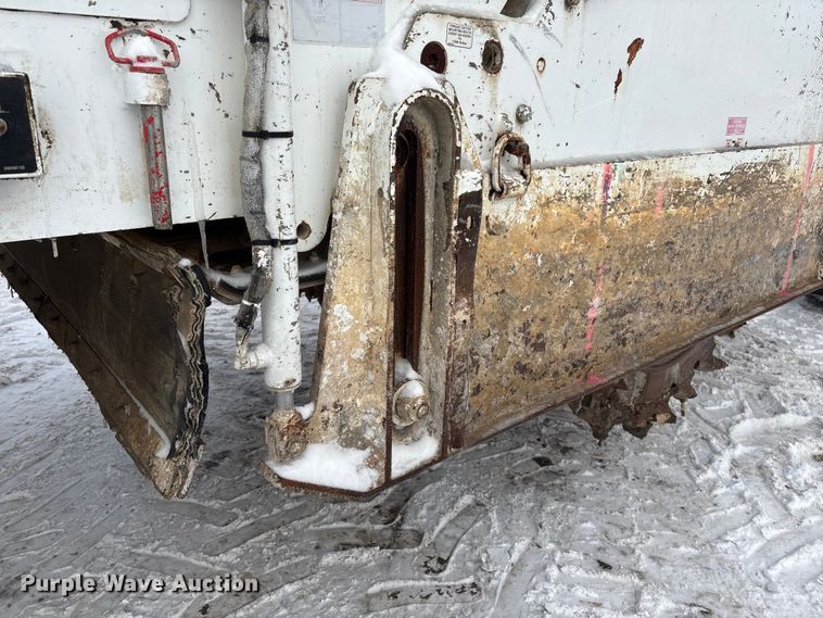 image for item DT6480 2013 Roadtec SX-6E soil stabilizer / recycler