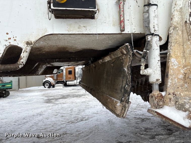 image for item DT6480 2013 Roadtec SX-6E soil stabilizer / recycler