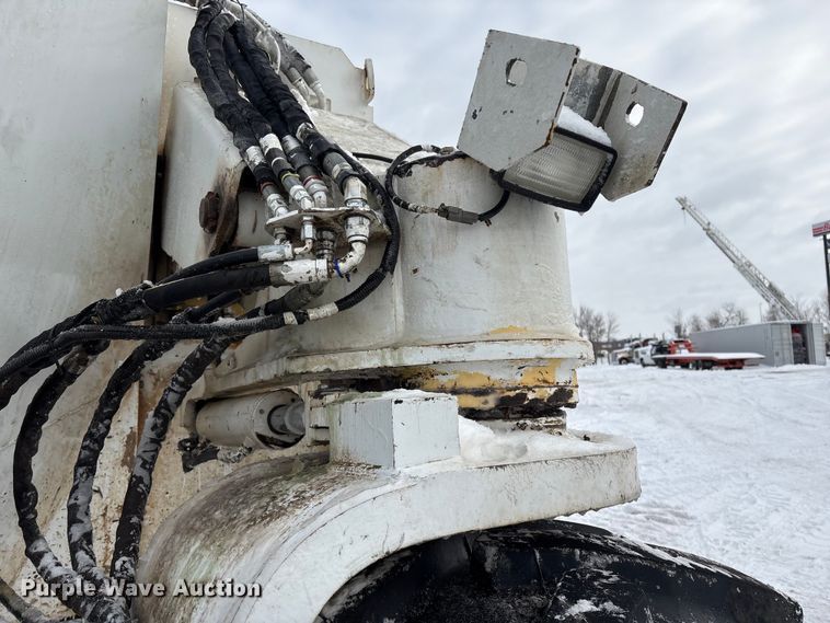 image for item DT6480 2013 Roadtec SX-6E soil stabilizer / recycler