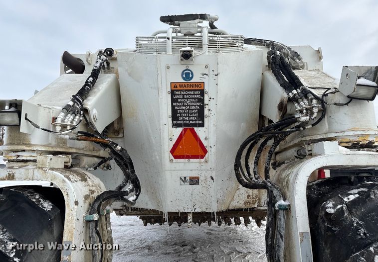 image for item DT6480 2013 Roadtec SX-6E soil stabilizer / recycler