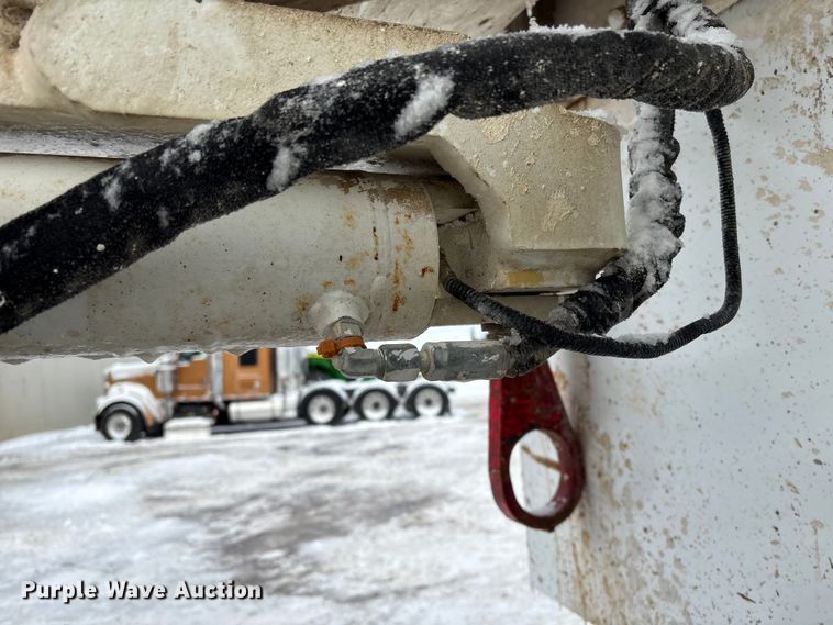 image for item DT6480 2013 Roadtec SX-6E soil stabilizer / recycler