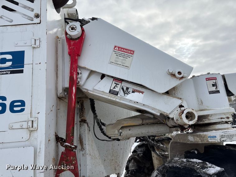 image for item DT6480 2013 Roadtec SX-6E soil stabilizer / recycler