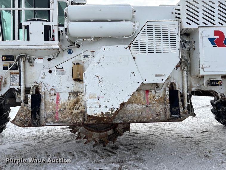 image for item DT6480 2013 Roadtec SX-6E soil stabilizer / recycler