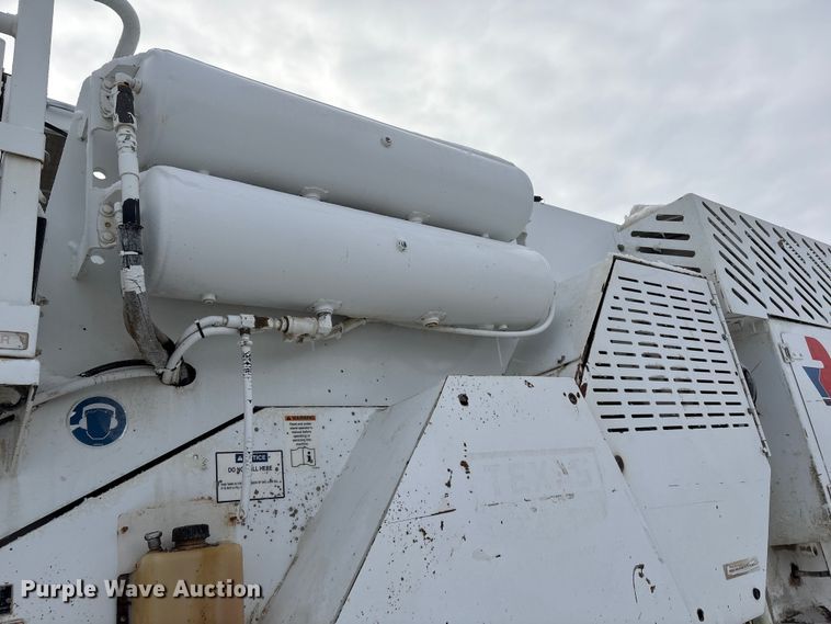 image for item DT6480 2013 Roadtec SX-6E soil stabilizer / recycler