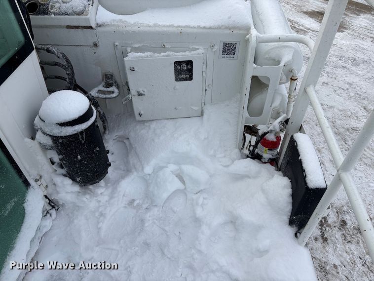 image for item DT6480 2013 Roadtec SX-6E soil stabilizer / recycler