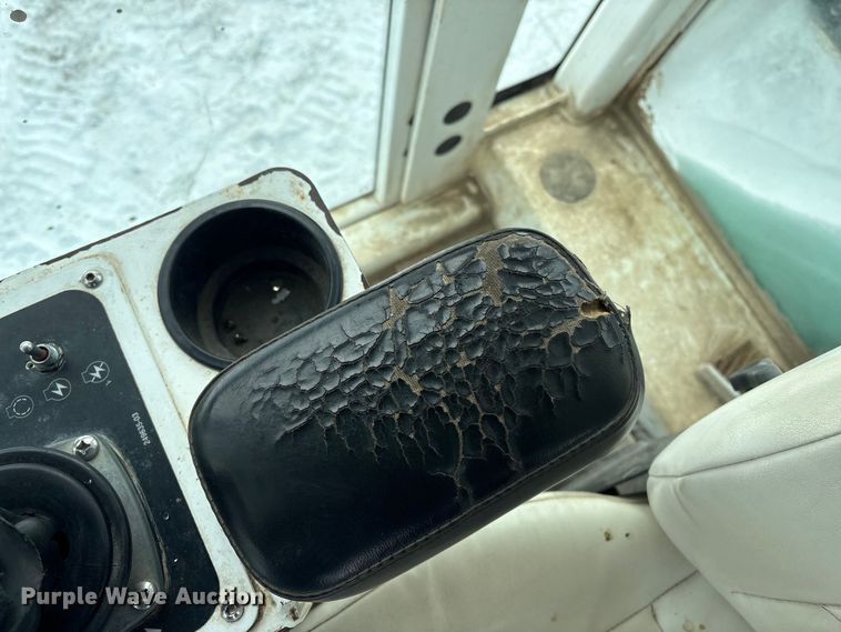 image for item DT6480 2013 Roadtec SX-6E soil stabilizer / recycler