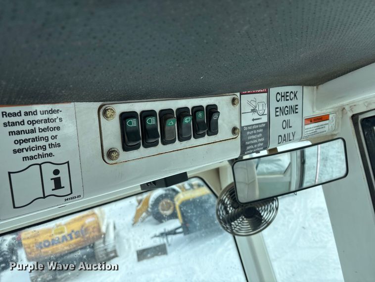 image for item DT6480 2013 Roadtec SX-6E soil stabilizer / recycler