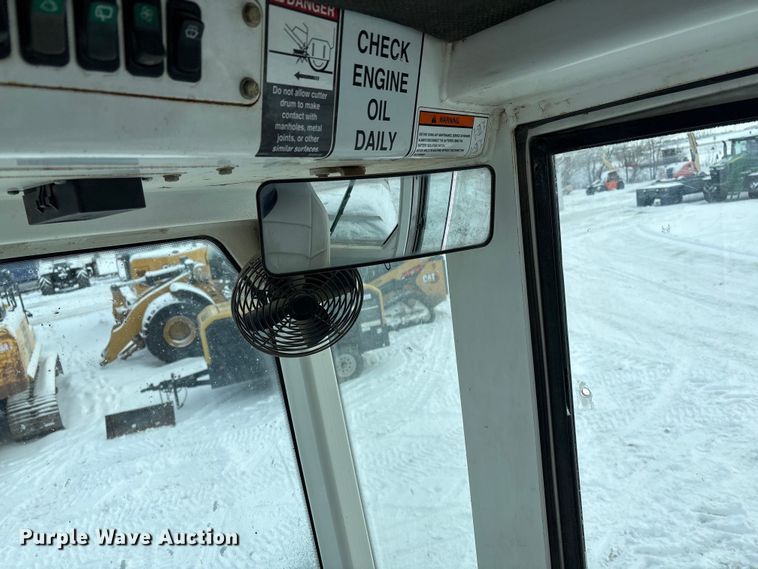 image for item DT6480 2013 Roadtec SX-6E soil stabilizer / recycler