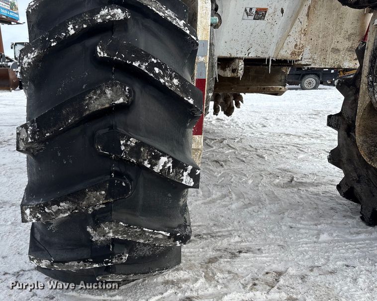 image for item DT6480 2013 Roadtec SX-6E soil stabilizer / recycler