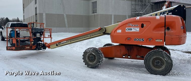 image for item DT6481 2007 JLG 400S boom lift