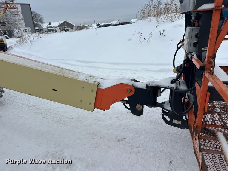 image for item DT6481 2007 JLG 400S boom lift