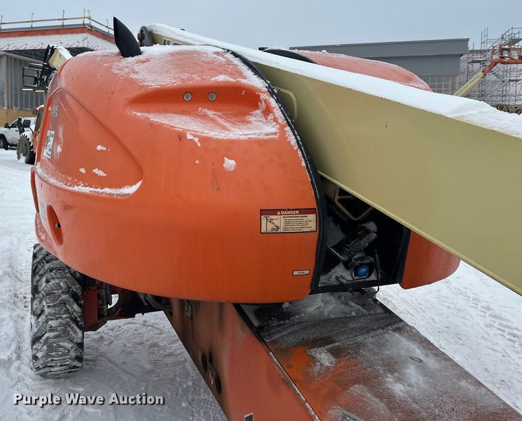 image for item DT6481 2007 JLG 400S boom lift