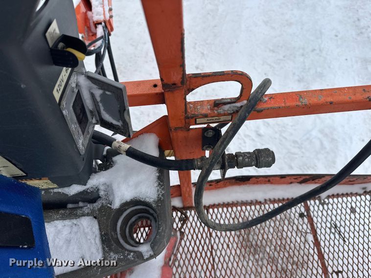 image for item DT6481 2007 JLG 400S boom lift