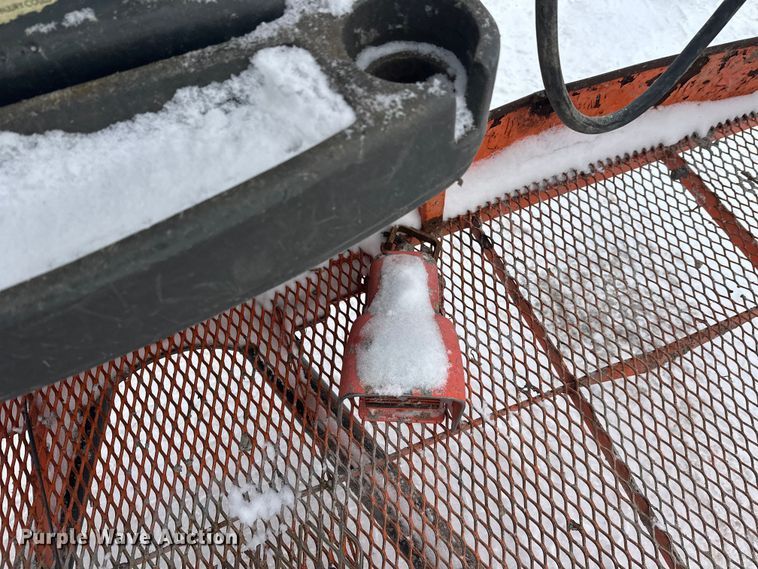 image for item DT6481 2007 JLG 400S boom lift