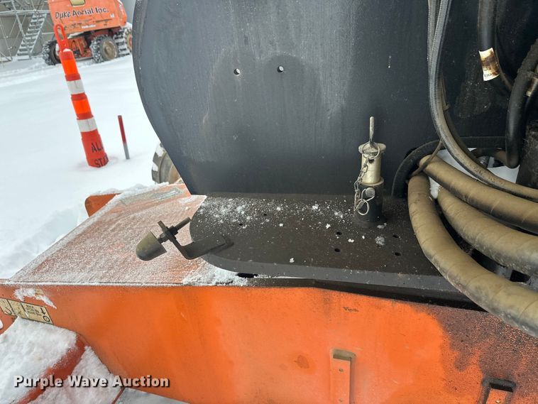 image for item DT6481 2007 JLG 400S boom lift