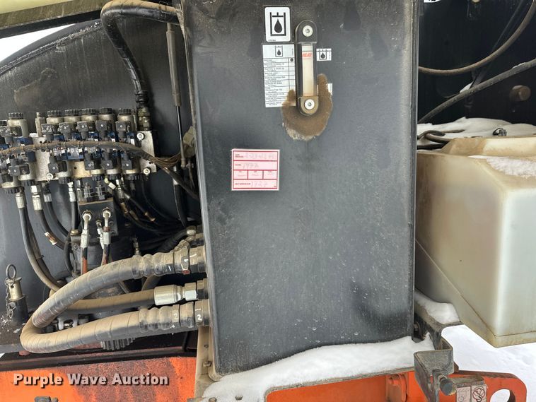 image for item DT6481 2007 JLG 400S boom lift