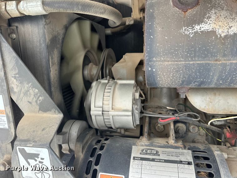 image for item DT6481 2007 JLG 400S boom lift