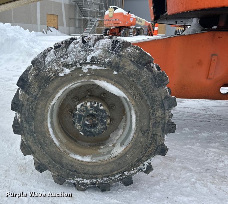 image for item DT6481 2007 JLG 400S boom lift