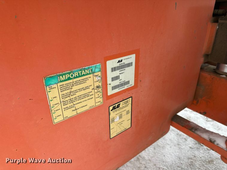 image for item DT6483 2006 JLG 600S boom lift