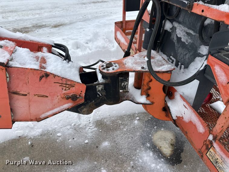 image for item DT6483 2006 JLG 600S boom lift