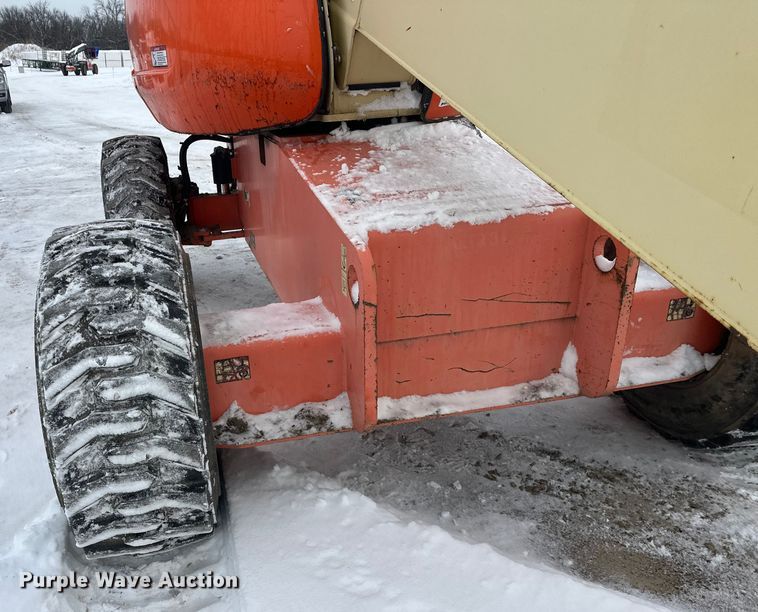 image for item DT6483 2006 JLG 600S boom lift