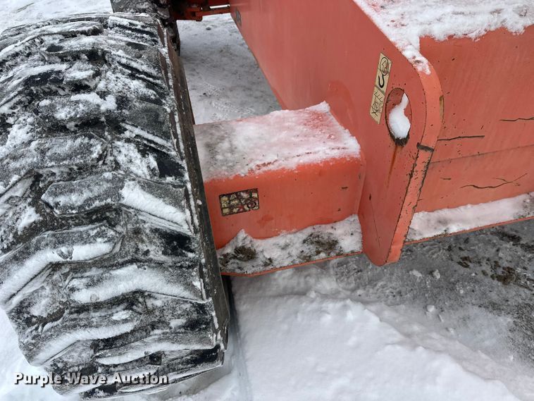 image for item DT6483 2006 JLG 600S boom lift