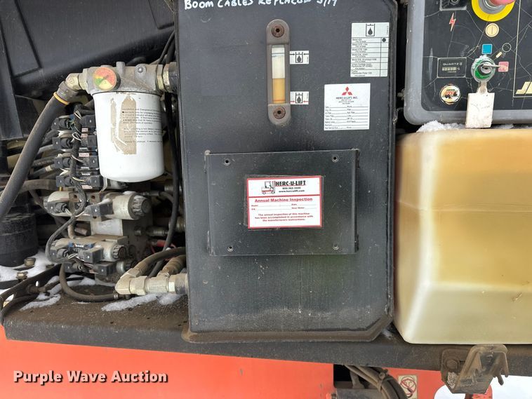 image for item DT6483 2006 JLG 600S boom lift