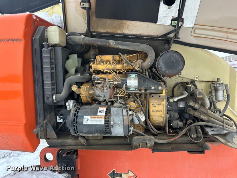 image for item DT6483 2006 JLG 600S boom lift