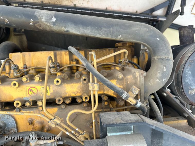 image for item DT6483 2006 JLG 600S boom lift