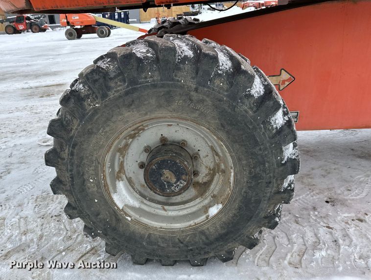 image for item DT6483 2006 JLG 600S boom lift