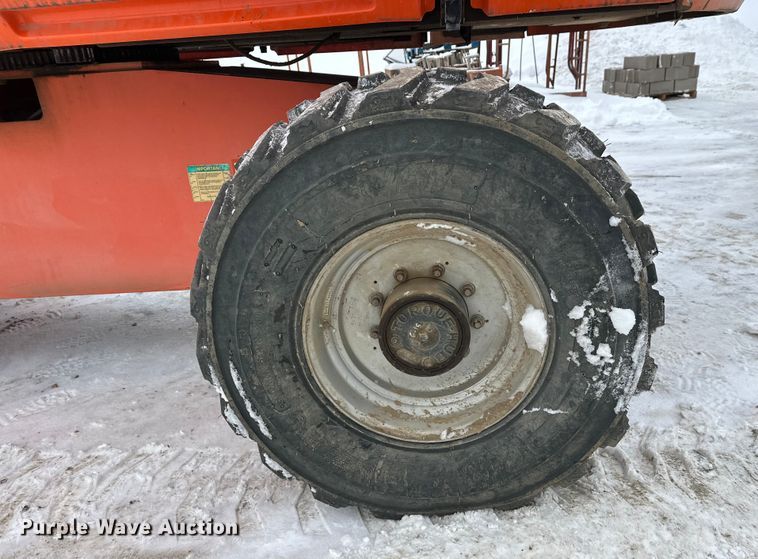 image for item DT6483 2006 JLG 600S boom lift