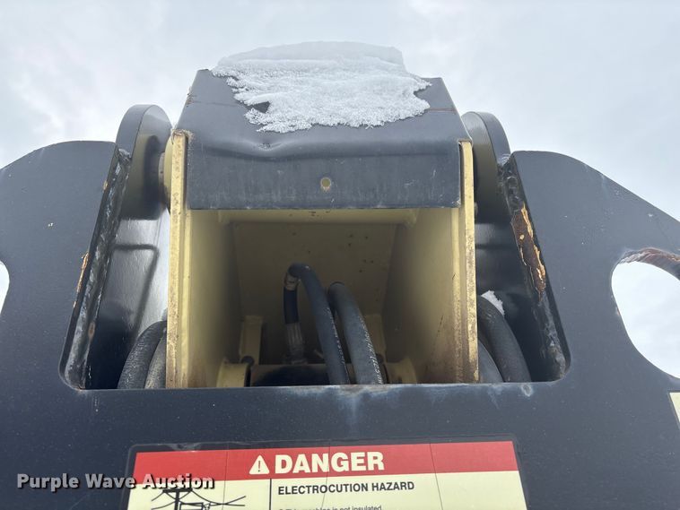 image for item DT6484 2001 JLG 400S boom lift