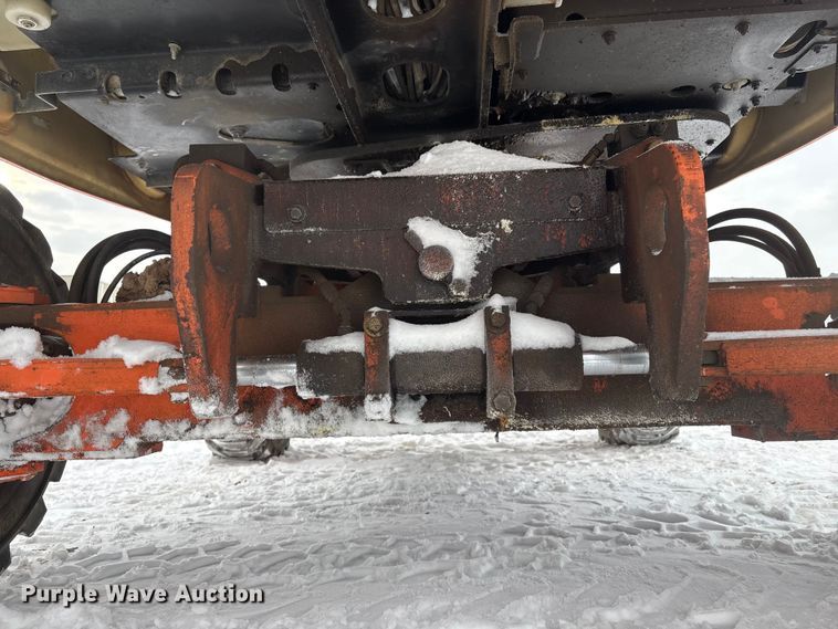 image for item DT6484 2001 JLG 400S boom lift