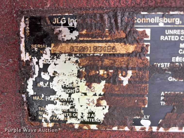 image for item DT6484 2001 JLG 400S boom lift