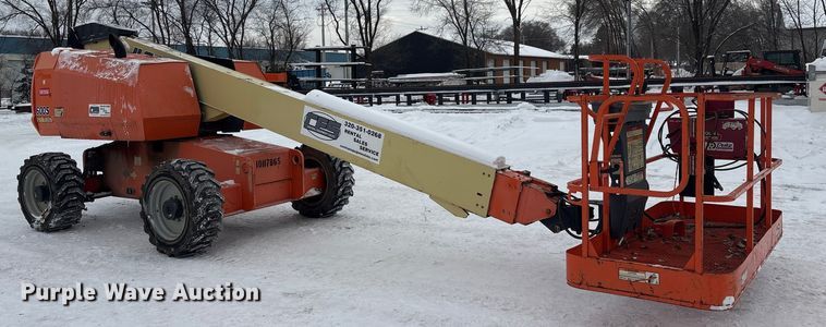 image for item DT6485 2013 JLG 600S boom lift