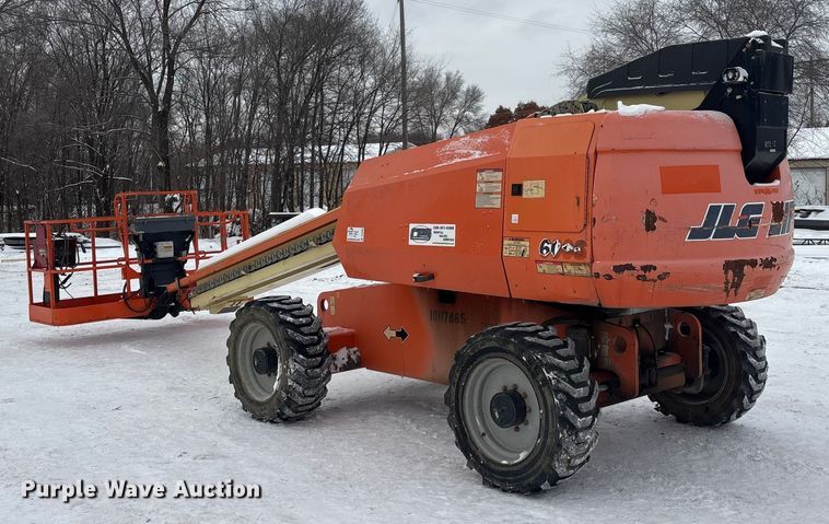 image for item DT6485 2013 JLG 600S boom lift